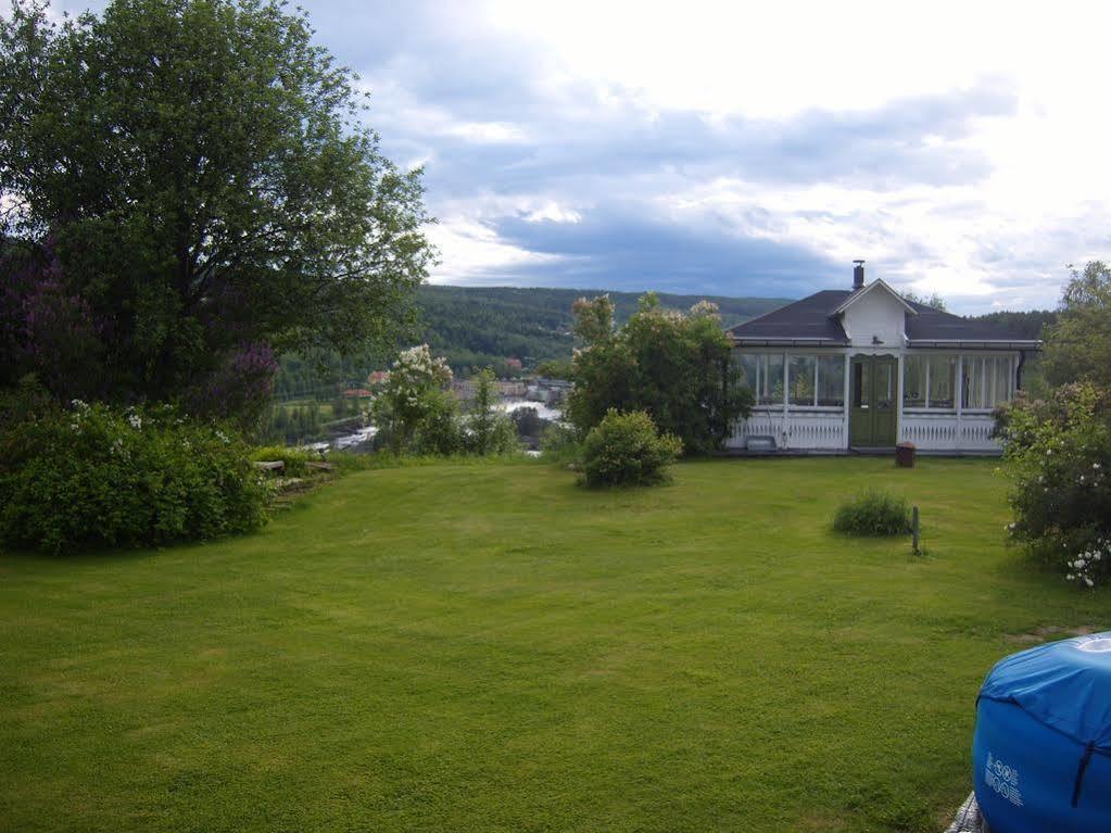 Hotell Restaurang Naemforsen Nasaker Exterior photo